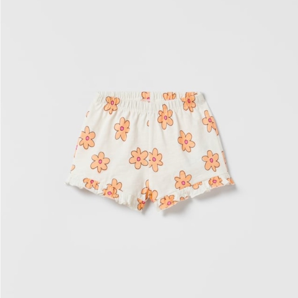 NWT Zara 4-5Y ruffled shorts with flowers floral